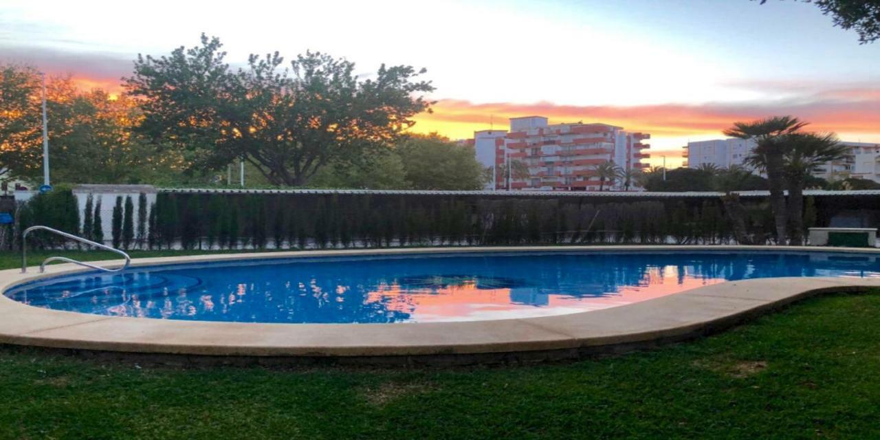 Apartamentos Playa Jávea Buitenkant foto